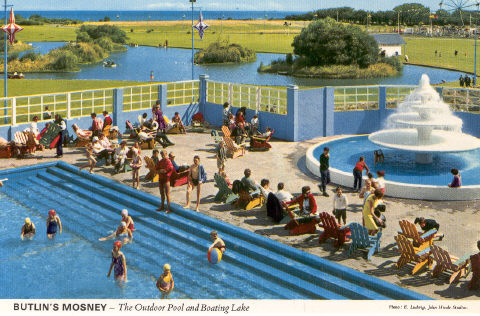The Outdoor Pool & Boating Lake