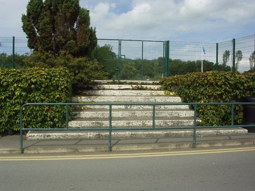 Old Pool Steps